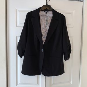 Torrid Black Blazer Size 2 (18-20) NWT